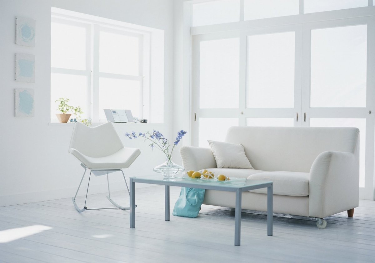 tile flooring in modern living room
